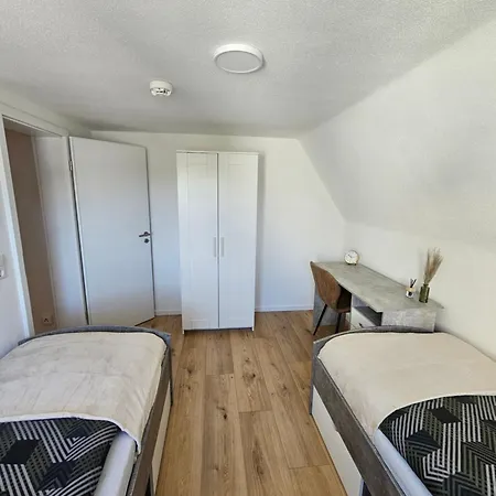 홈스테이 Monteurlodge Donaublick